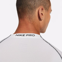 Nike Pro Dri-FIT Slim-Fit LS Shirt, White/Black, Nike